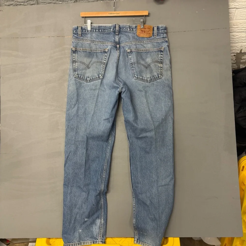 Levis 505 Regular Fit Straight Leg Blue Denim Jeans Mens W40 L32 Medium Wash‎
